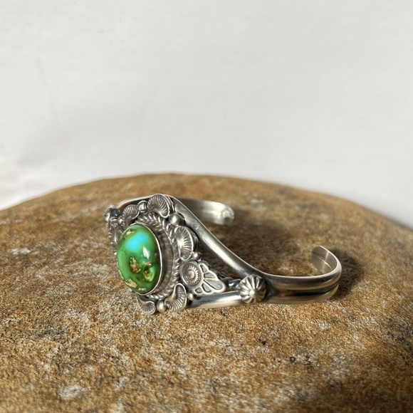 Navajo Sterling Silver Sonoran Gold Turquoise Bracelet Cuff by Robert Shakey - Picture 8 of 11